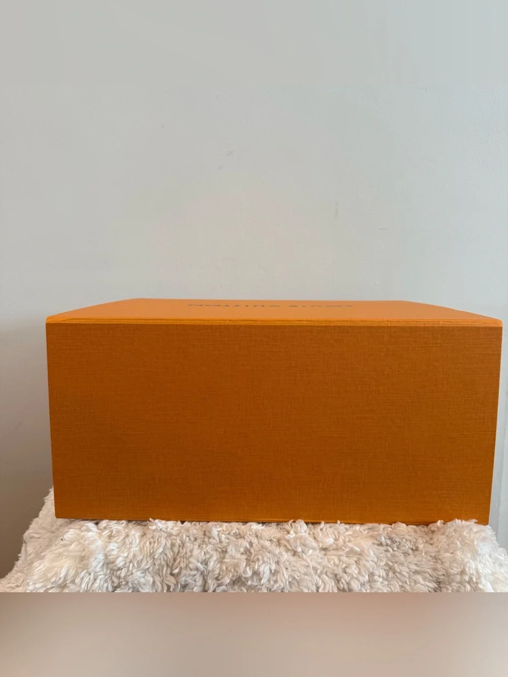 Authentic Louis Vuitton Empty Orange Gift Box XL W Original LV Logo Mailer Box